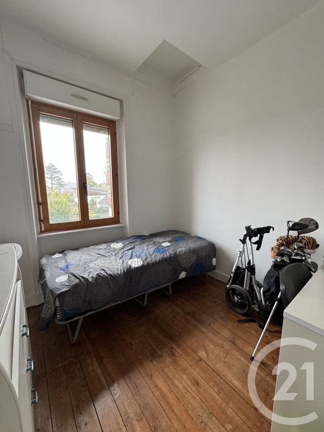 maison à vendre - 7 pièces - 190.4 m2 - AGON COUTAINVILLE - 50 - BASSE-NORMANDIE - Century 21 Royer Immo