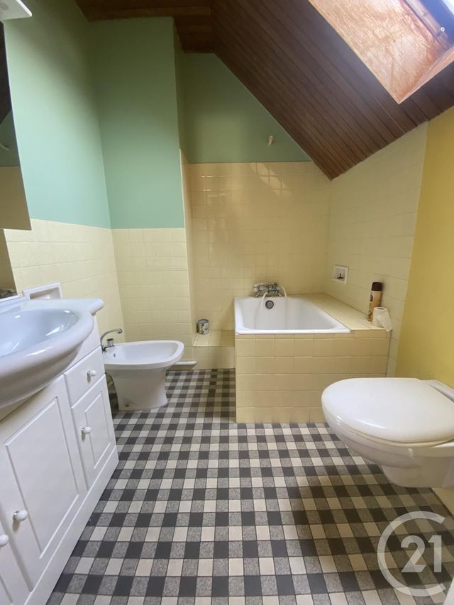 maison à vendre - 6 pièces - 167.8 m2 - AGON COUTAINVILLE - 50 - BASSE-NORMANDIE - Century 21 Royer Immo