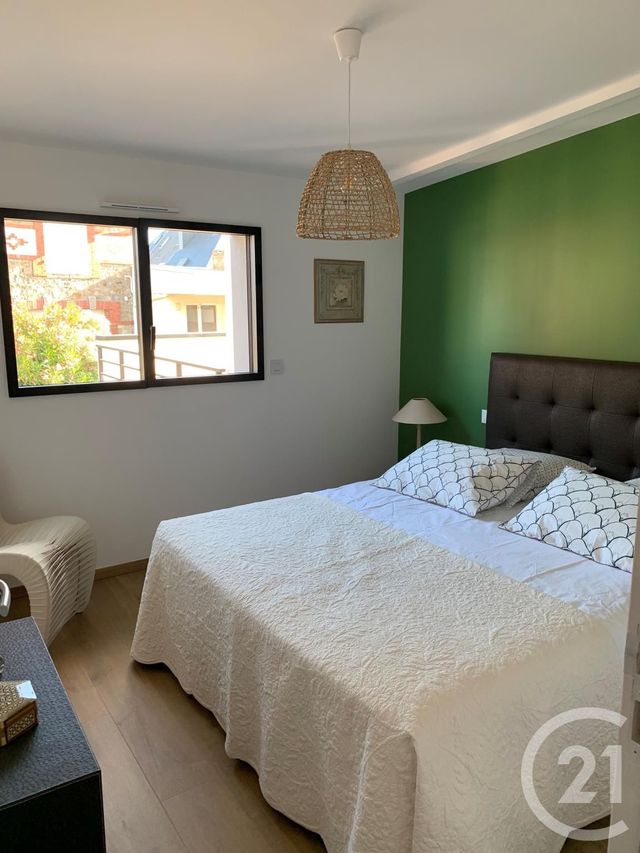 maison à louer - 3 pièces - 74.58 m2 - AGON COUTAINVILLE - 50 - BASSE-NORMANDIE - Century 21 Royer Immo