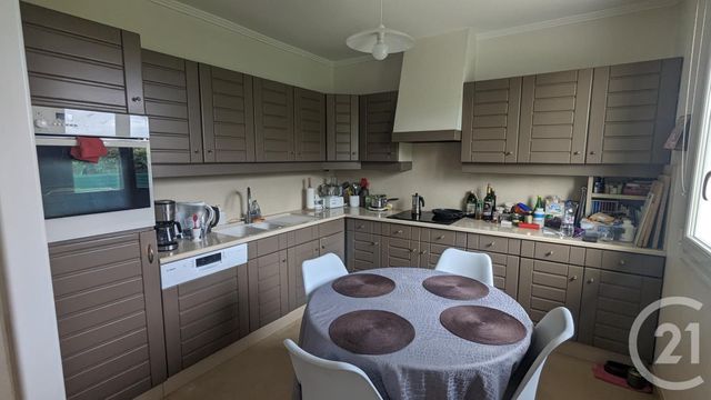 maison à vendre - 8 pièces - 155.62 m2 - ST MALO DE LA LANDE - 50 - BASSE-NORMANDIE - Century 21 Royer Immo