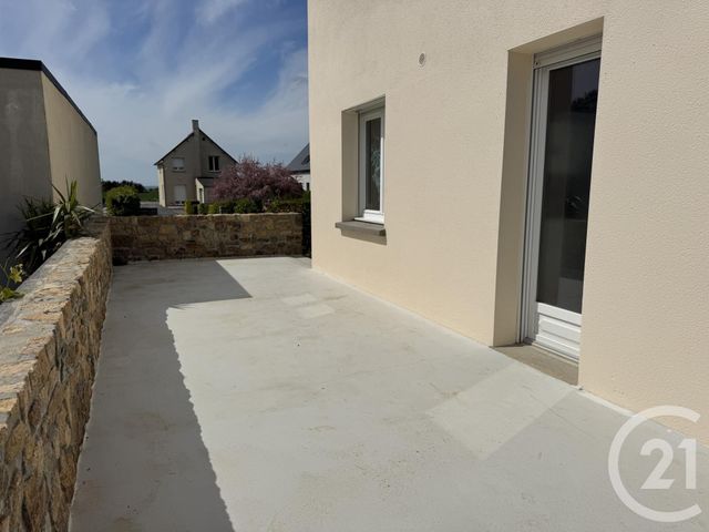 maison à vendre - 4 pièces - 118.46 m2 - AGON COUTAINVILLE - 50 - BASSE-NORMANDIE - Century 21 Royer Immo