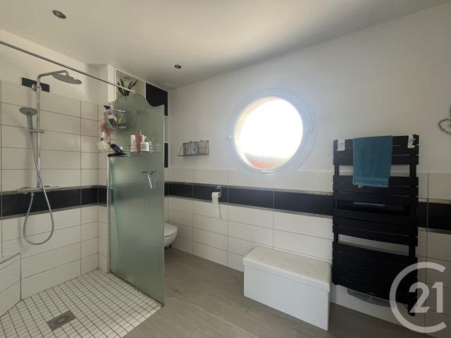 maison à vendre - 7 pièces - 150.0 m2 - AGON COUTAINVILLE - 50 - BASSE-NORMANDIE - Century 21 Royer Immo