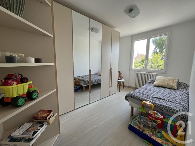 maison à vendre - 5 pièces - 74.0 m2 - GOUVILLE SUR MER - 50 - BASSE-NORMANDIE - Century 21 Royer Immo