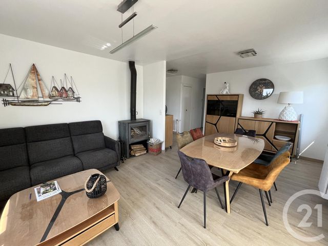 maison à vendre - 5 pièces - 74.0 m2 - GOUVILLE SUR MER - 50 - BASSE-NORMANDIE - Century 21 Royer Immo