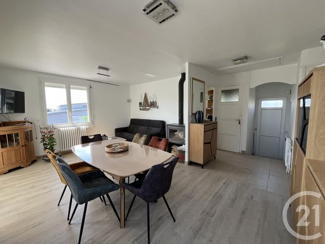 maison à vendre - 5 pièces - 74.0 m2 - GOUVILLE SUR MER - 50 - BASSE-NORMANDIE - Century 21 Royer Immo