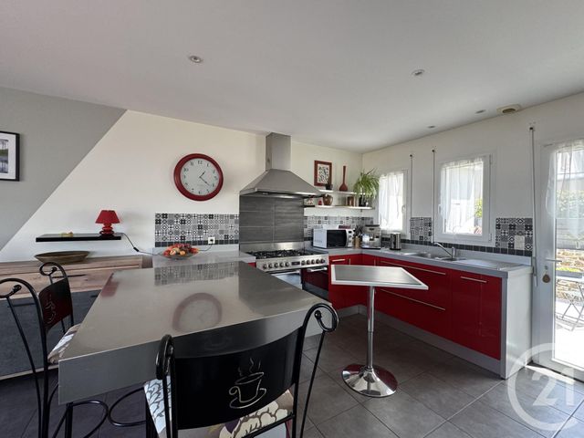 maison à vendre - 6 pièces - 146.03 m2 - GOUVILLE SUR MER - 50 - BASSE-NORMANDIE - Century 21 Royer Immo