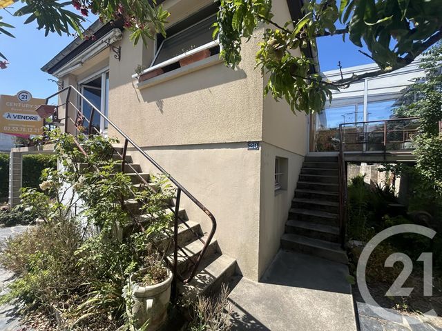 maison à vendre - 5 pièces - 105.31 m2 - AGON COUTAINVILLE - 50 - BASSE-NORMANDIE - Century 21 Royer Immo