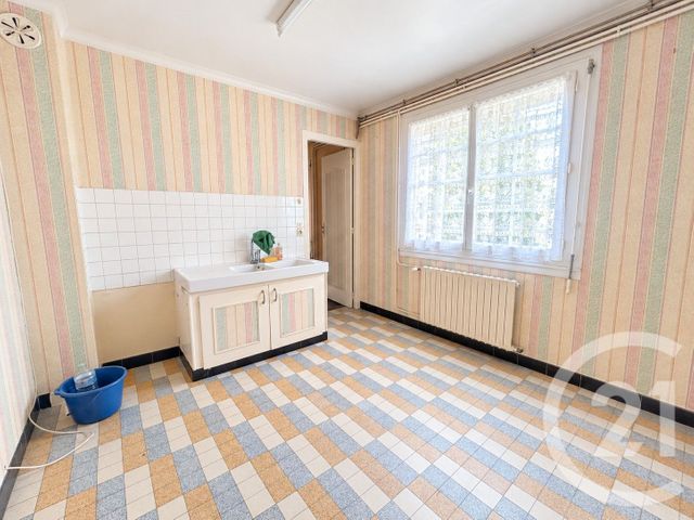 maison à vendre - 4 pièces - 96.39 m2 - AGON COUTAINVILLE - 50 - BASSE-NORMANDIE - Century 21 Royer Immo