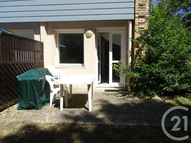 Appartement F3 à vendre - 3 pièces - 41.41 m2 - ST PAIR SUR MER - 50 - BASSE-NORMANDIE - Century 21 Royer Immo Appartement F3 à vendre - 3 pièces - 41.41 m2 - ST PAIR SUR MER - 50 - BASSE-NORMANDIE - Century 21 Royer Immo