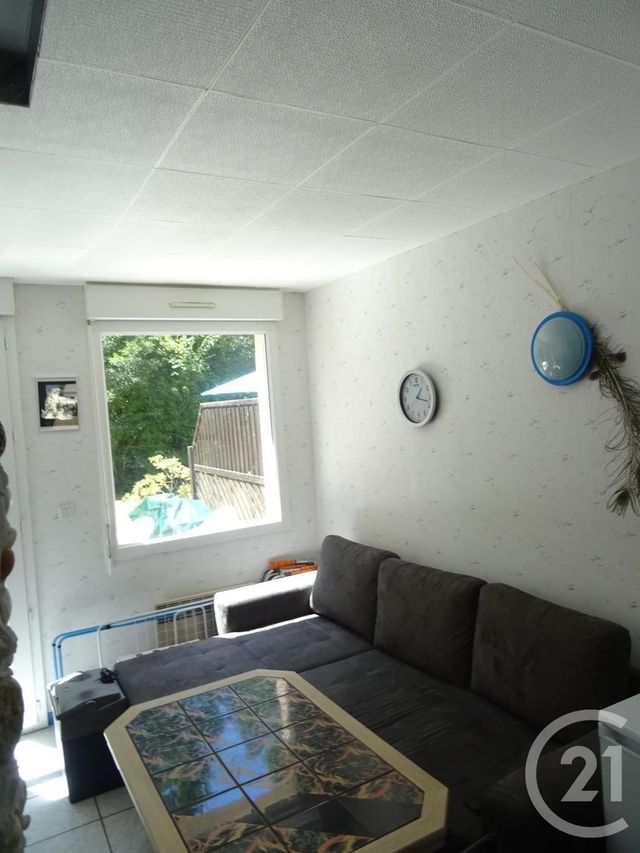 Appartement F3 à vendre - 3 pièces - 41.41 m2 - ST PAIR SUR MER - 50 - BASSE-NORMANDIE - Century 21 Royer Immo Appartement F3 à vendre - 3 pièces - 41.41 m2 - ST PAIR SUR MER - 50 - BASSE-NORMANDIE - Century 21 Royer Immo