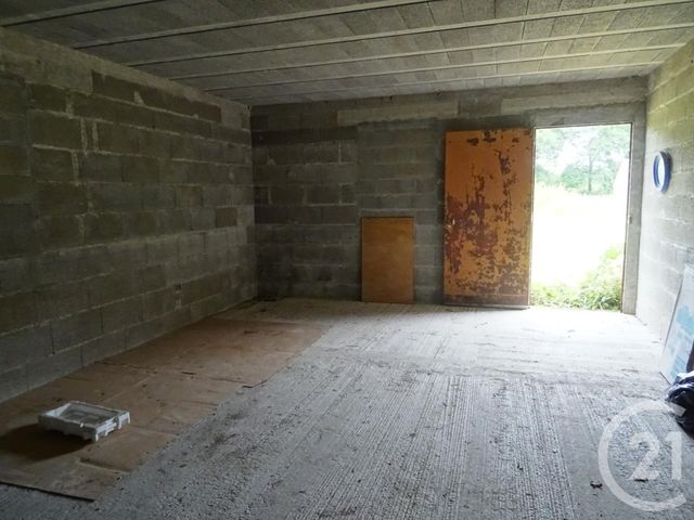 Afficher la photo en grand terrain à vendre - 3470.0 m2 - JULLOUVILLE - 50 - BASSE-NORMANDIE - Century 21 Royer Immo