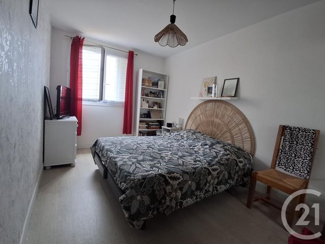 Appartement F4 à vendre - 4 pièces - 72.68 m2 - GRANVILLE - 50 - BASSE-NORMANDIE - Century 21 Royer Immo