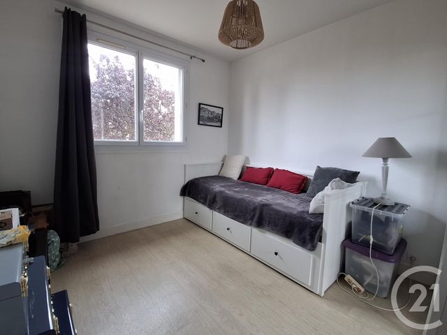 Appartement F4 à vendre - 4 pièces - 72.68 m2 - GRANVILLE - 50 - BASSE-NORMANDIE - Century 21 Royer Immo