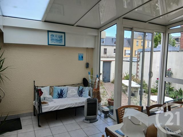 Appartement F5 à vendre - 6 pièces - 106.0 m2 - GRANVILLE - 50 - BASSE-NORMANDIE - Century 21 Royer Immo