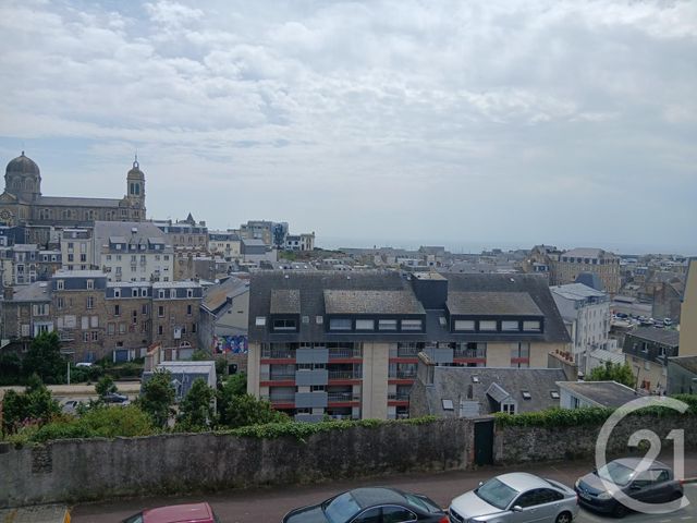 Appartement F5 à vendre - 6 pièces - 106.0 m2 - GRANVILLE - 50 - BASSE-NORMANDIE - Century 21 Royer Immo