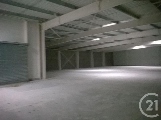 commerce à louer - 967.0 m2 - AVRANCHES - 50 - BASSE-NORMANDIE - Century 21 Royer Immo