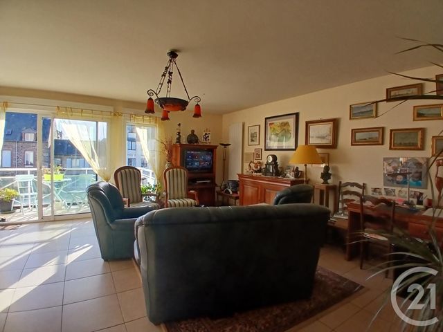Appartement F5 à vendre - 4 pièces - 98.01 m2 - GRANVILLE - 50 - BASSE-NORMANDIE - Century 21 Royer Immo