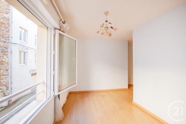 Appartement F5 à vendre - 4 pièces - 98.01 m2 - GRANVILLE - 50 - BASSE-NORMANDIE - Century 21 Royer Immo