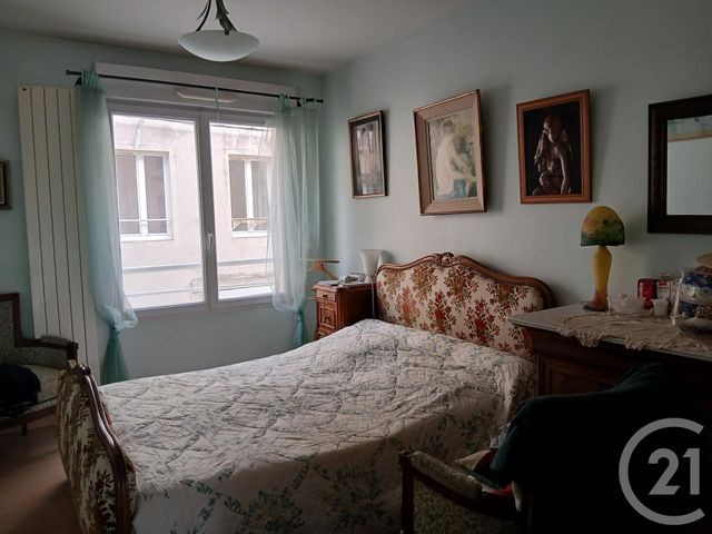 Appartement F5 à vendre - 4 pièces - 98.01 m2 - GRANVILLE - 50 - BASSE-NORMANDIE - Century 21 Royer Immo