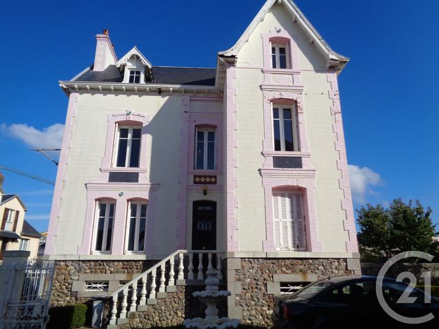 Afficher la photo en grand maison à vendre - 8 pièces - 170.0 m2 - GRANVILLE - 50 - BASSE-NORMANDIE - Century 21 Royer Immo