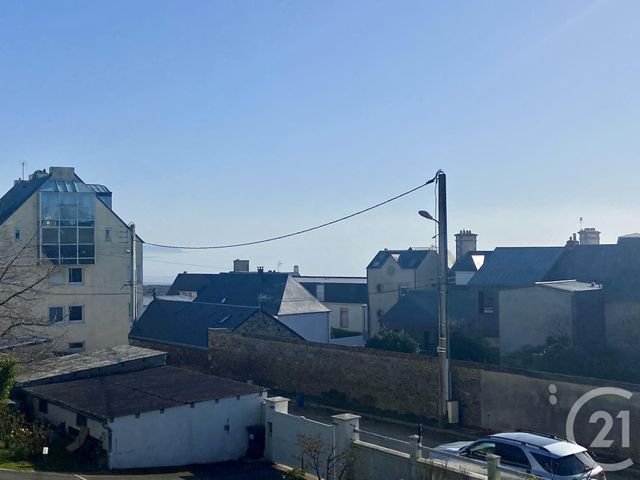 Appartement F3 à vendre - 3 pièces - 75.45 m2 - GRANVILLE - 50 - BASSE-NORMANDIE - Century 21 Royer Immo