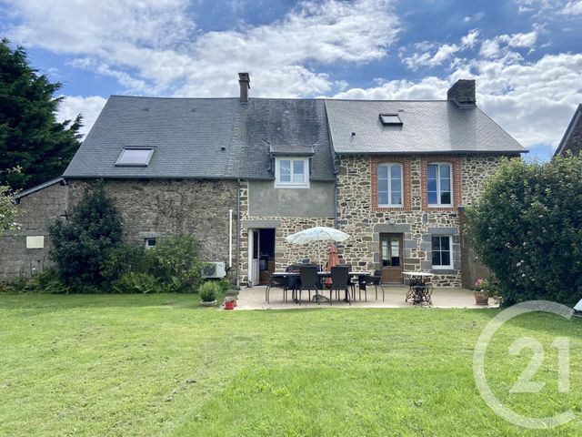 maison à vendre - 7 pièces - 214.84 m2 - CHAMPEAUX - 50 - BASSE-NORMANDIE - Century 21 Royer Immo