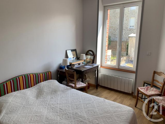 Afficher la photo en grand Appartement F3 à vendre - 3 pièces - 42.2 m2 - GRANVILLE - 50 - BASSE-NORMANDIE - Century 21 Royer Immo