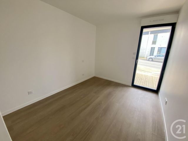 Appartement F3 à vendre - 3 pièces - 61.9 m2 - DONVILLE LES BAINS - 50 - BASSE-NORMANDIE - Century 21 Royer Immo
