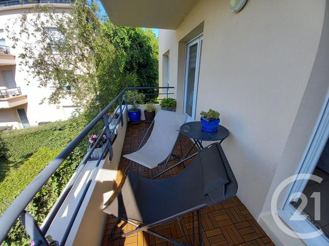 Appartement F4 à vendre - 4 pièces - 83.6 m2 - GRANVILLE - 50 - BASSE-NORMANDIE - Century 21 Royer Immo