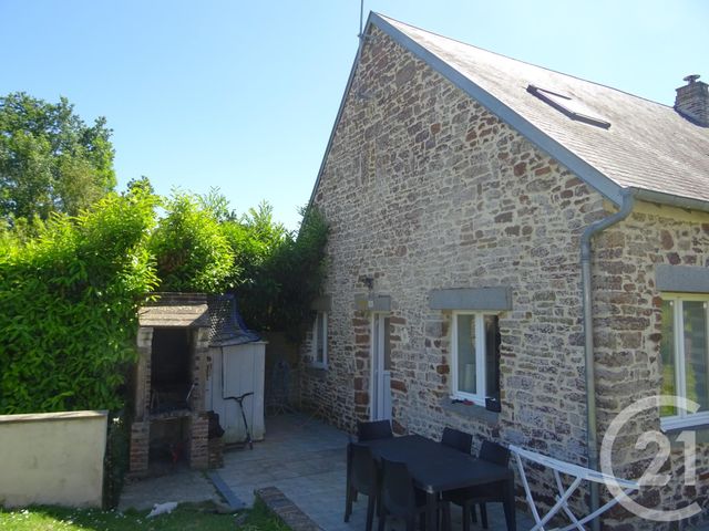 maison à vendre - 5 pièces - 83.12 m2 - ST PLANCHERS - 50 - BASSE-NORMANDIE - Century 21 Royer Immo