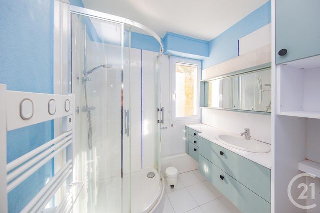 Appartement F3 à vendre - 3 pièces - 69.81 m2 - GRANVILLE - 50 - BASSE-NORMANDIE - Century 21 Royer Immo