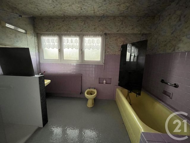 Afficher la photo en grand maison à vendre - 14 pièces - 262.0 m2 - ST PLANCHERS - 50 - BASSE-NORMANDIE - Century 21 Royer Immo