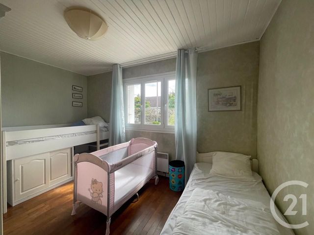 maison à vendre - 8 pièces - 225.79 m2 - JULLOUVILLE - 50 - BASSE-NORMANDIE - Century 21 Royer Immo