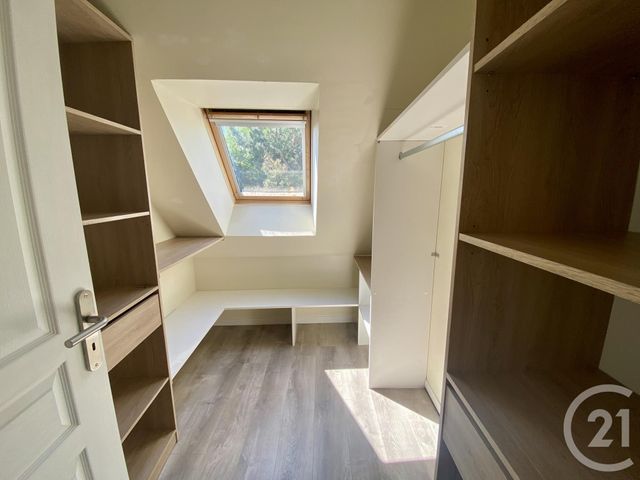 maison à vendre - 5 pièces - 104.23 m2 - LONGUEVILLE - 50 - BASSE-NORMANDIE - Century 21 Royer Immo