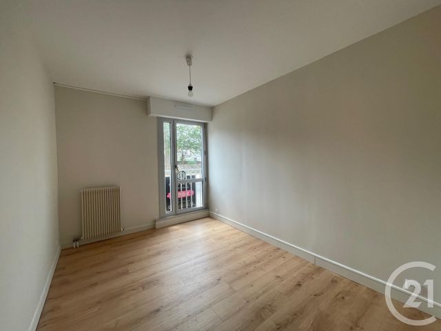 Appartement F3 à vendre - 3 pièces - 60.8 m2 - GRANVILLE - 50 - BASSE-NORMANDIE - Century 21 Royer Immo
