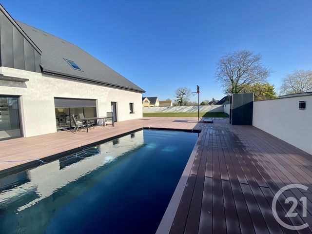 Afficher la photo en grand maison à vendre - 8 pièces - 276.0 m2 - COUDEVILLE SUR MER - 50 - BASSE-NORMANDIE - Century 21 Royer Immo