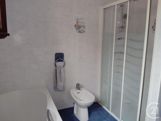 maison à vendre - 6 pièces - 121.87 m2 - ST PAIR SUR MER - 50 - BASSE-NORMANDIE - Century 21 Royer Immo