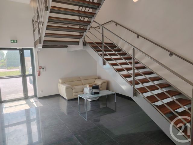 commerce à louer - 135.0 m2 - CARENTAN LES MARAIS - 50 - BASSE-NORMANDIE - Century 21 Royer Immo