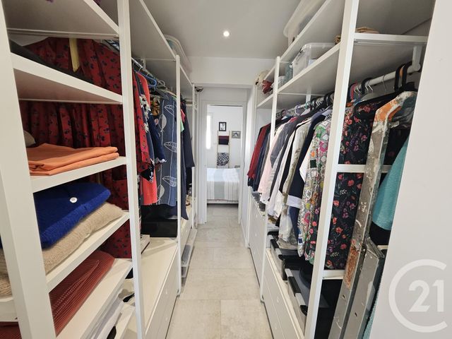 maison à vendre - 8 pièces - 160.0 m2 - DONVILLE LES BAINS - 50 - BASSE-NORMANDIE - Century 21 Royer Immo