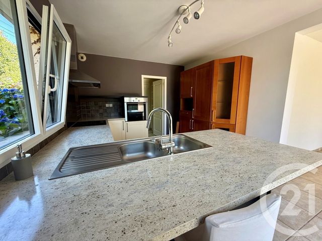 maison à vendre - 7 pièces - 199.0 m2 - JULLOUVILLE - 50 - BASSE-NORMANDIE - Century 21 Royer Immo