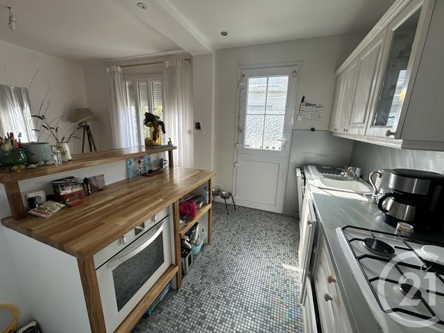 maison à vendre - 3 pièces - 60.0 m2 - DONVILLE LES BAINS - 50 - BASSE-NORMANDIE - Century 21 Royer Immo