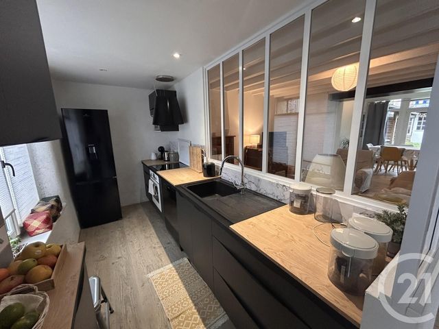 maison à louer - 3 pièces - 72.0 m2 - BREHAL - 50 - BASSE-NORMANDIE - Century 21 Royer Immo