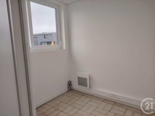 commerce à louer - 196.0 m2 - ST LO - 50 - BASSE-NORMANDIE - Century 21 Royer Immo