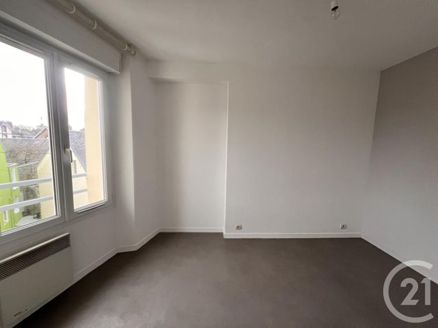 Appartement F2 à louer - 2 pièces - 35.05 m2 - GRANVILLE - 50 - BASSE-NORMANDIE - Century 21 Royer Immo
