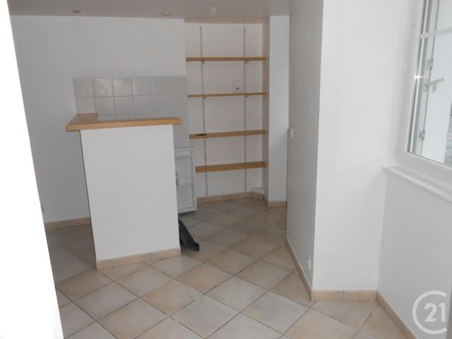 Appartement Studio à louer - 1 pièce - 22.0 m2 - GRANVILLE - 50 - BASSE-NORMANDIE - Century 21 Royer Immo