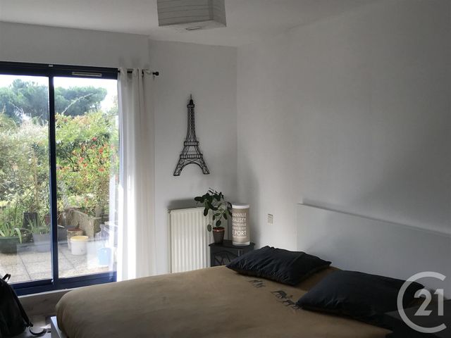 Appartement F3 à vendre - 3 pièces - 76.0 m2 - GRANVILLE - 50 - BASSE-NORMANDIE - Century 21 Royer Immo