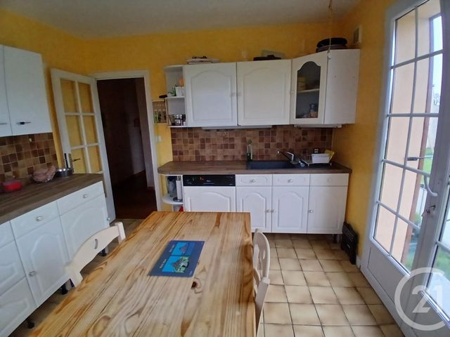 maison à vendre - 6 pièces - 133.5 m2 - ST JEAN DES CHAMPS - 50 - BASSE-NORMANDIE - Century 21 Royer Immo