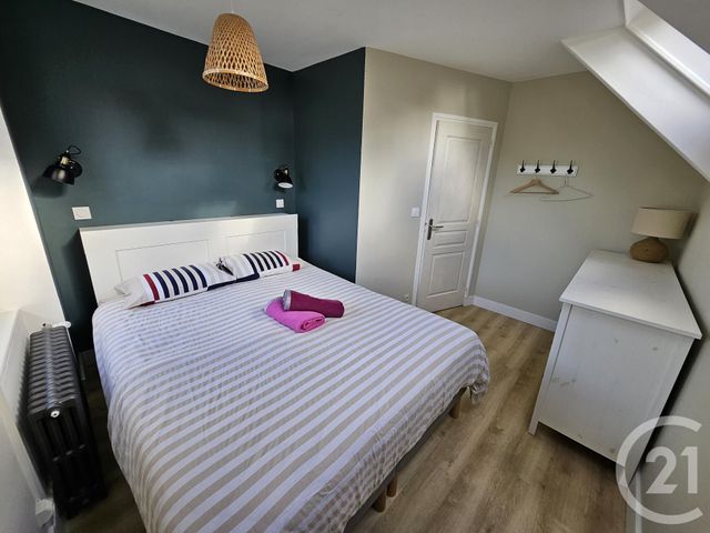 maison à vendre - 6 pièces - 143.0 m2 - DONVILLE LES BAINS - 50 - BASSE-NORMANDIE - Century 21 Royer Immo