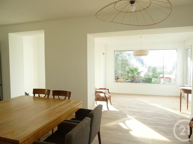 maison à vendre - 6 pièces - 106.5 m2 - ST PAIR SUR MER - 50 - BASSE-NORMANDIE - Century 21 Royer Immo