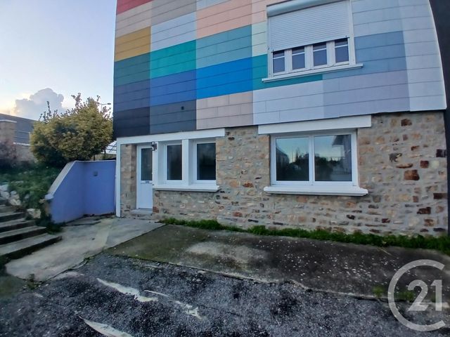 Appartement Triplex à vendre - 6 pièces - 121.7 m2 - GRANVILLE - 50 - BASSE-NORMANDIE - Century 21 Royer Immo